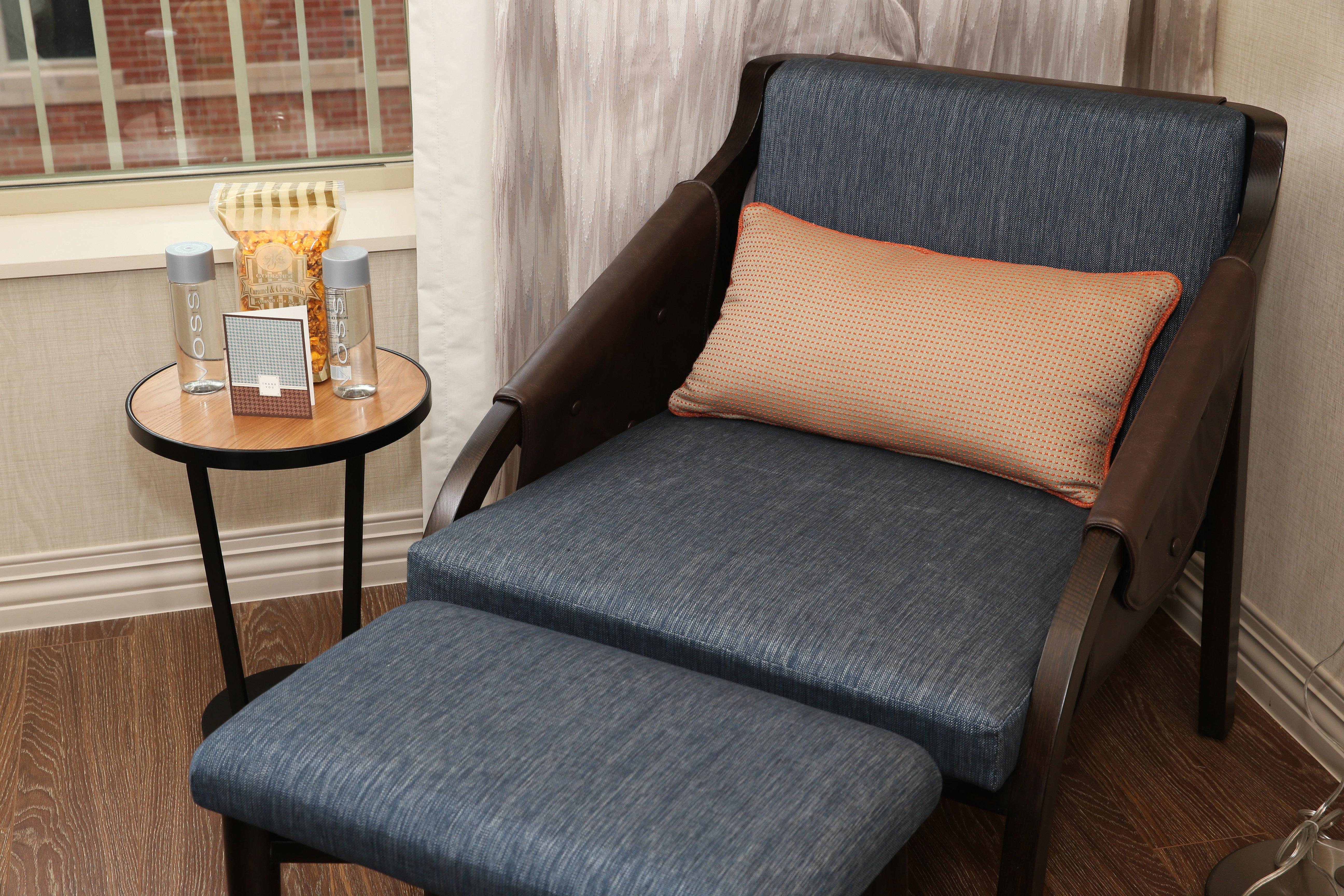 Hotel Indigo Naperville Riverwalk By Ihg Luaran gambar