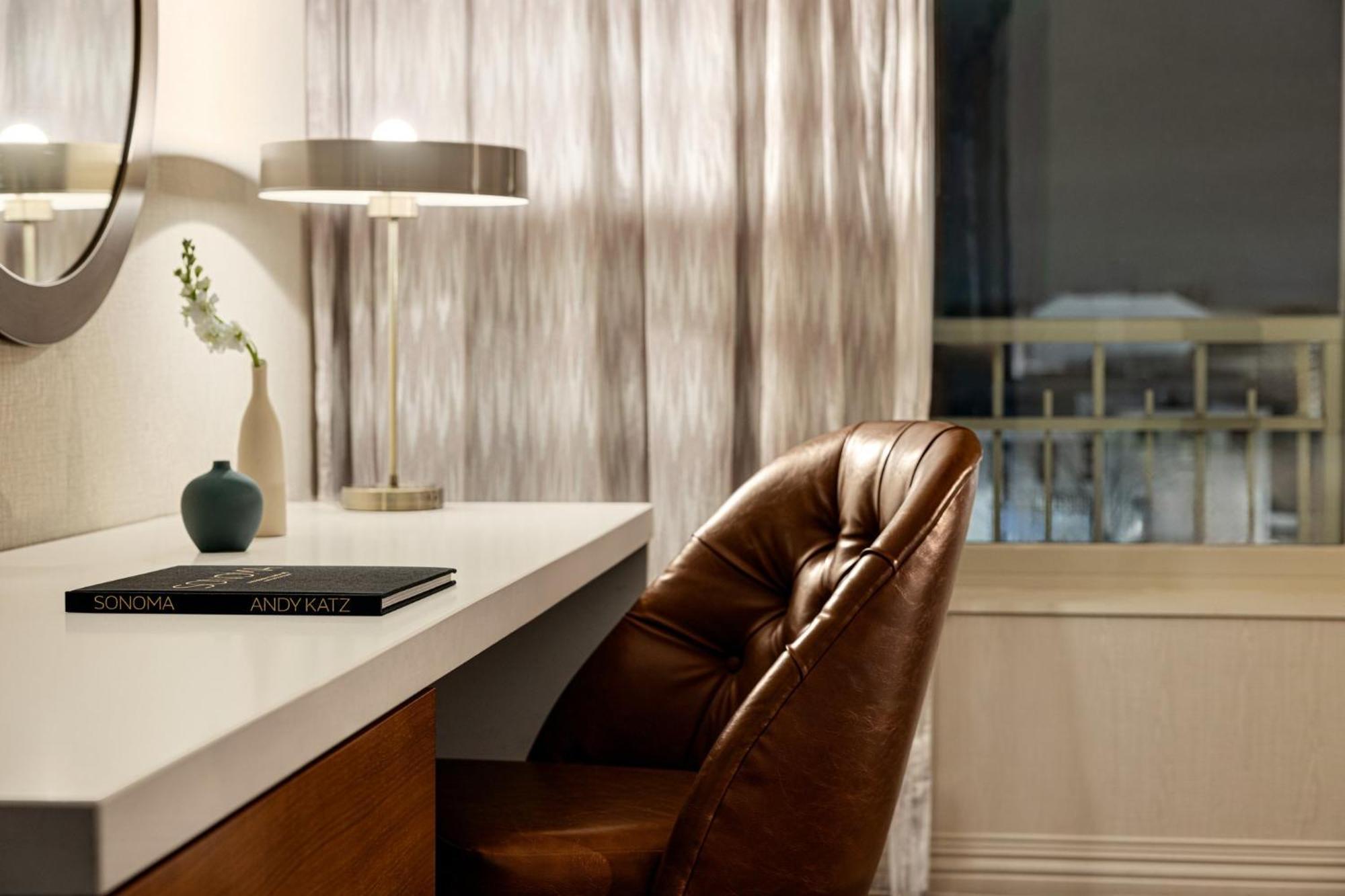 Hotel Indigo Naperville Riverwalk By Ihg Luaran gambar