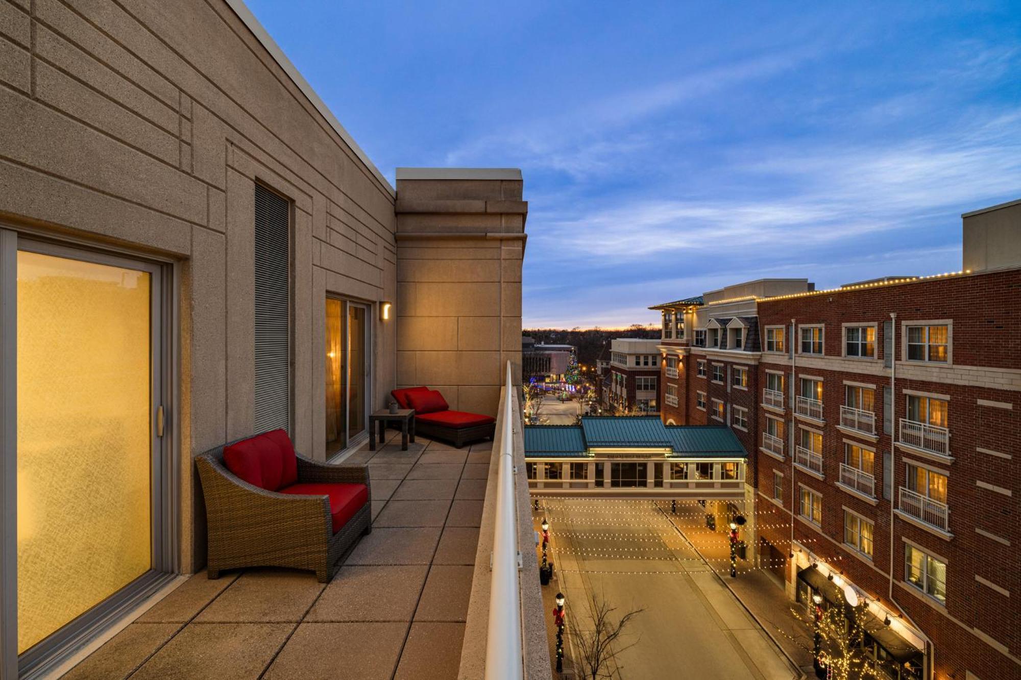 Hotel Indigo Naperville Riverwalk By Ihg Luaran gambar