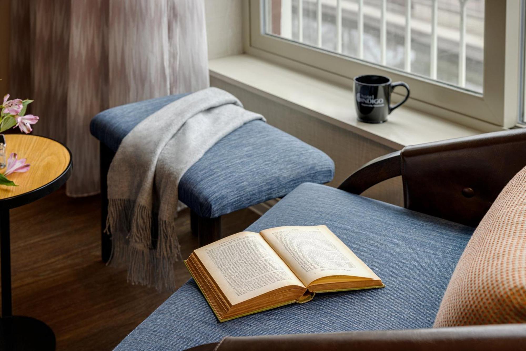 Hotel Indigo Naperville Riverwalk By Ihg Luaran gambar